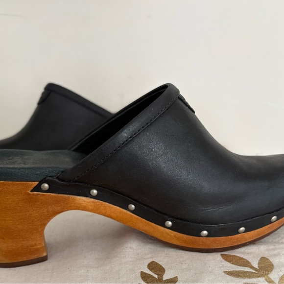 UGG Black Leather Mules with Wooden Sole - Picture 5 of 8
